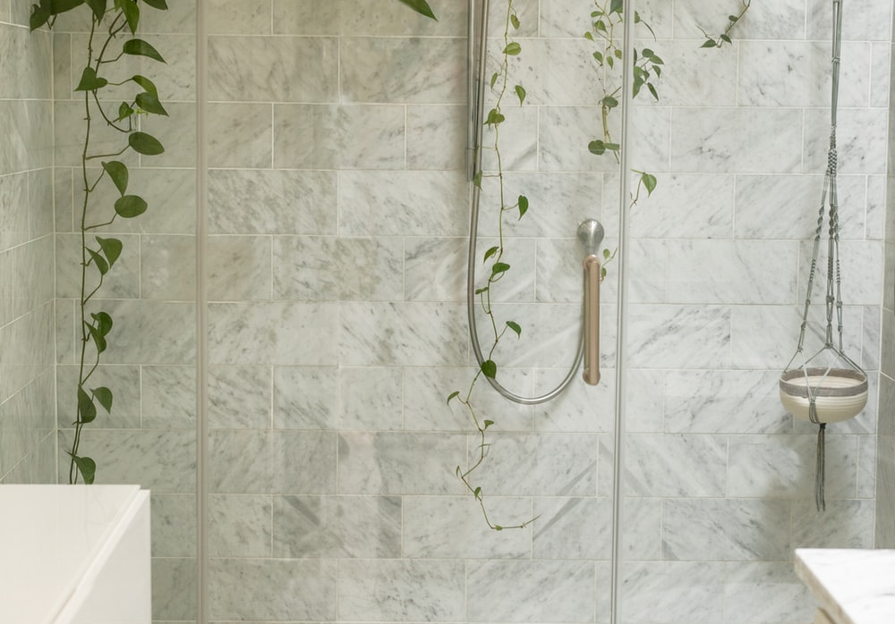 How to Choose the Right Shower Glass