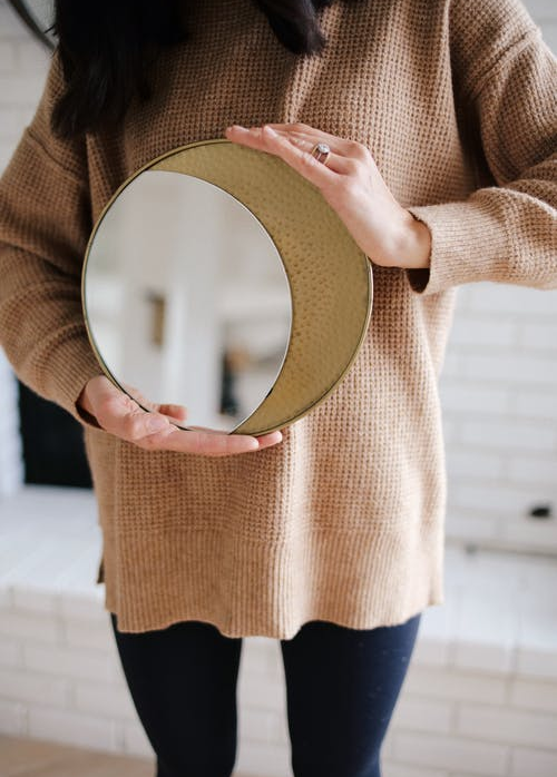 Things You Should Consider When Buying Custom Mirrors